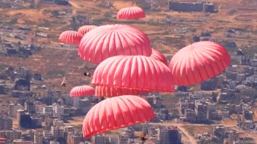 الأردن ينفذ خمس إنزالات جوية على شمال غزة بمشاركة دولية